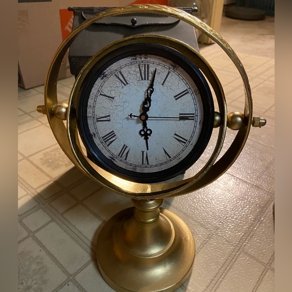 Elegant Bouclair Gold tone Sphere Table Clock